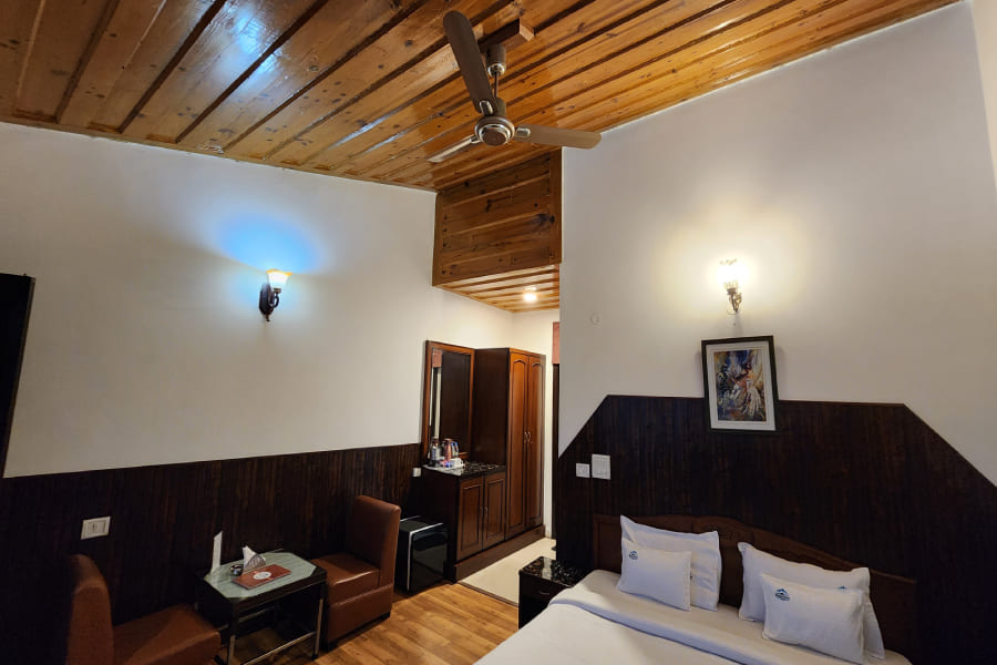 Instead of Deluxe Room In Kasauli